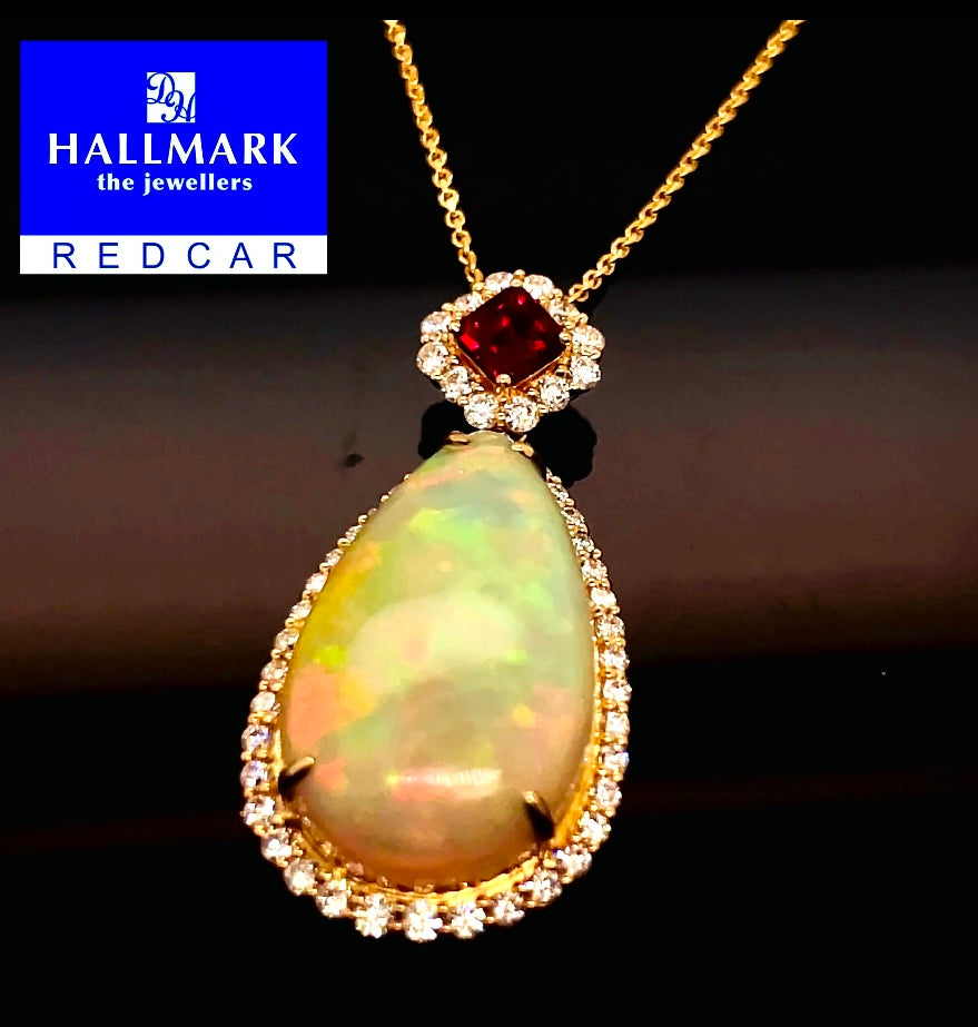 Preloved 14ct Gold Opal, Ruby & Diamond Pendant 38