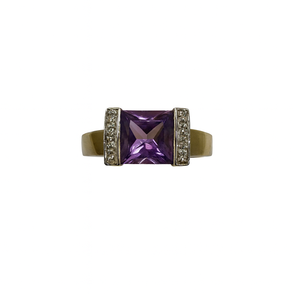 Preloved Amethyst and Diamond Ring SH9106