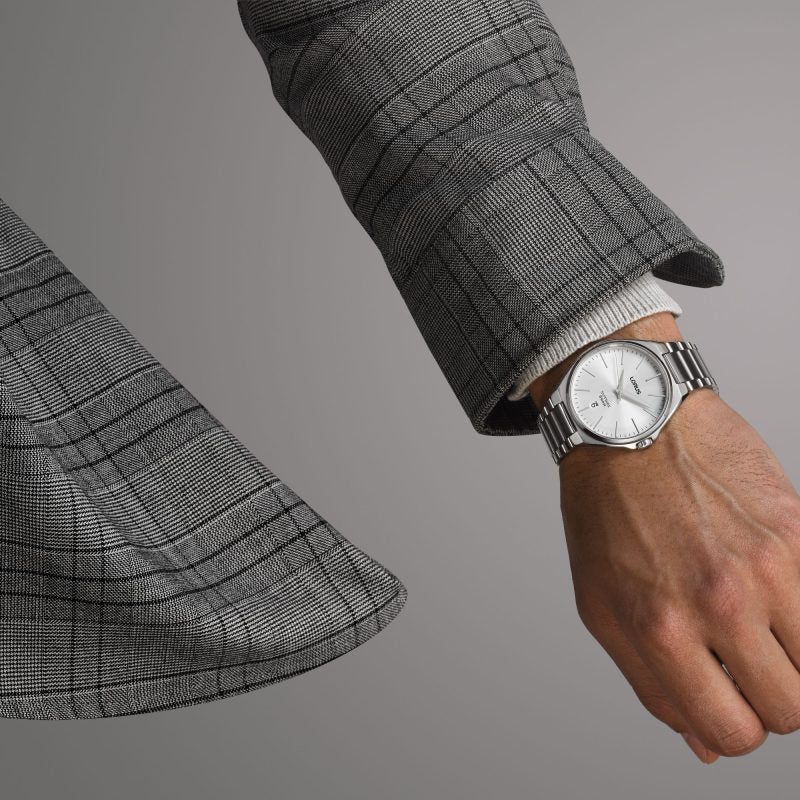Lorus Men’s Sapphire Silver Sunray RS949DX9