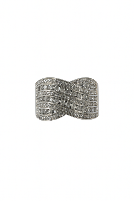 18ct White Gold Diamond Ring 9475